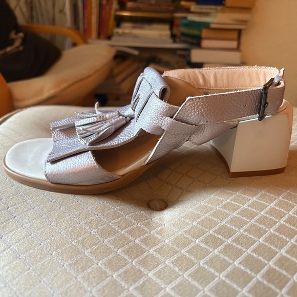 Perlato Square Heel Sandals 37 - Picture 1 of 10